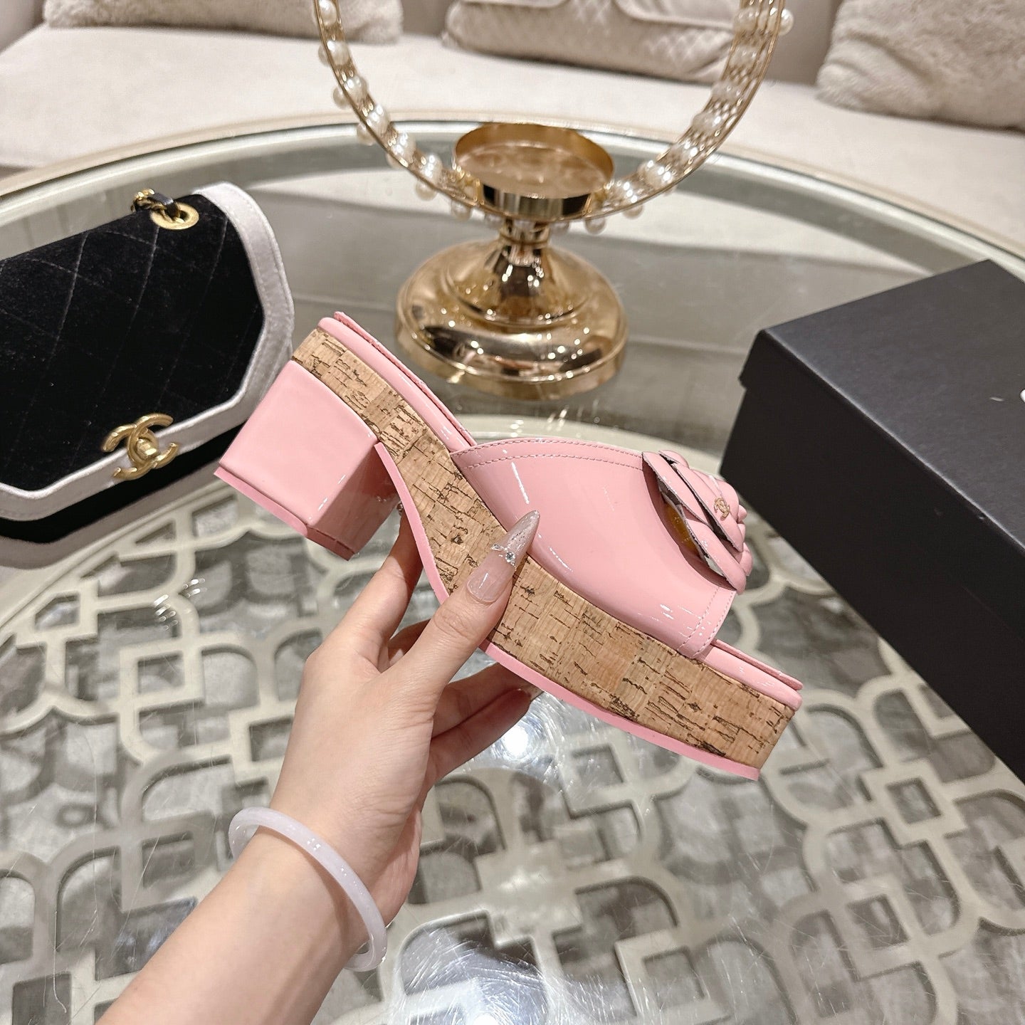 CC 26s Camellia Platform Slippers 65 Pink Patent Leather 627045