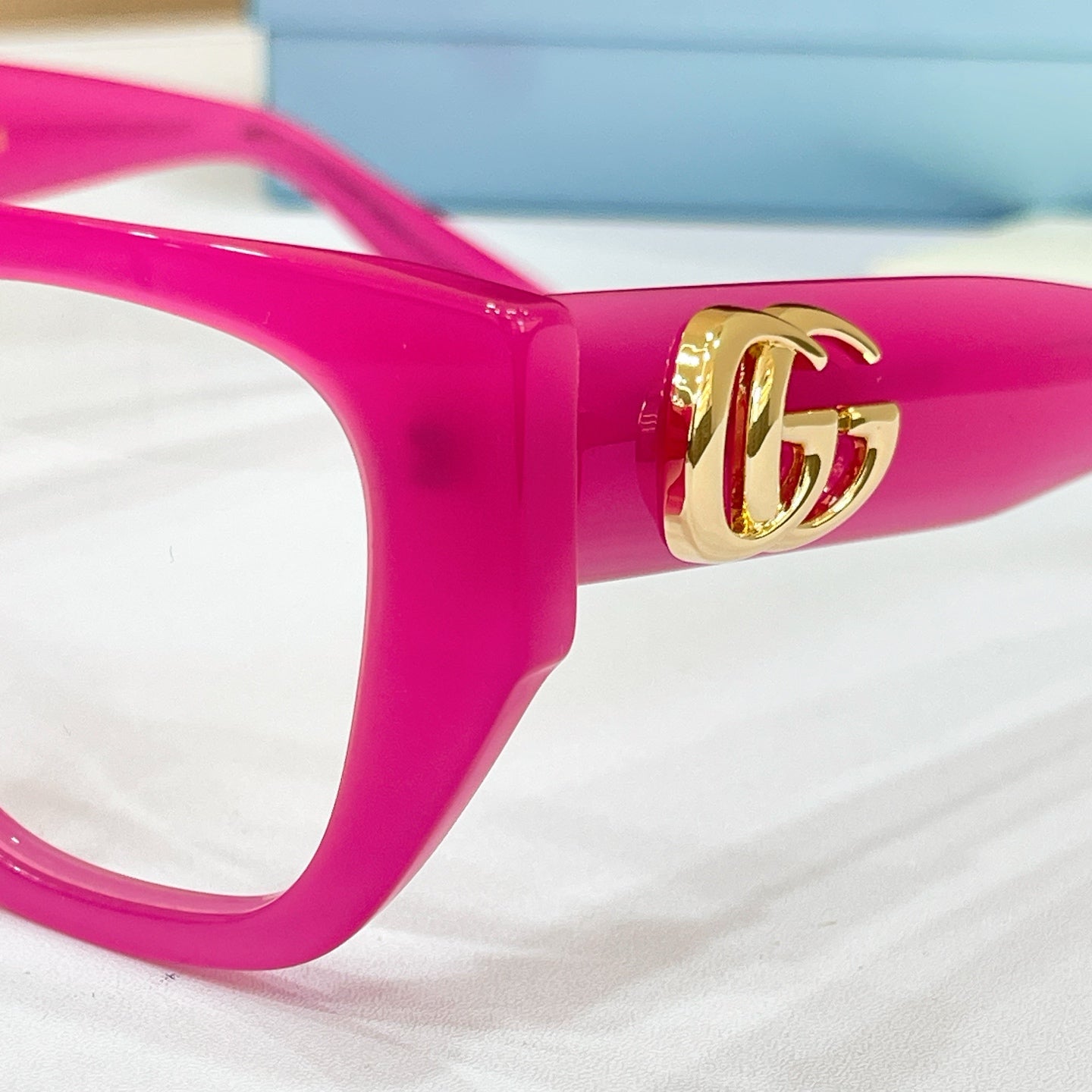 GUCCI Eyeglasses GG1952O