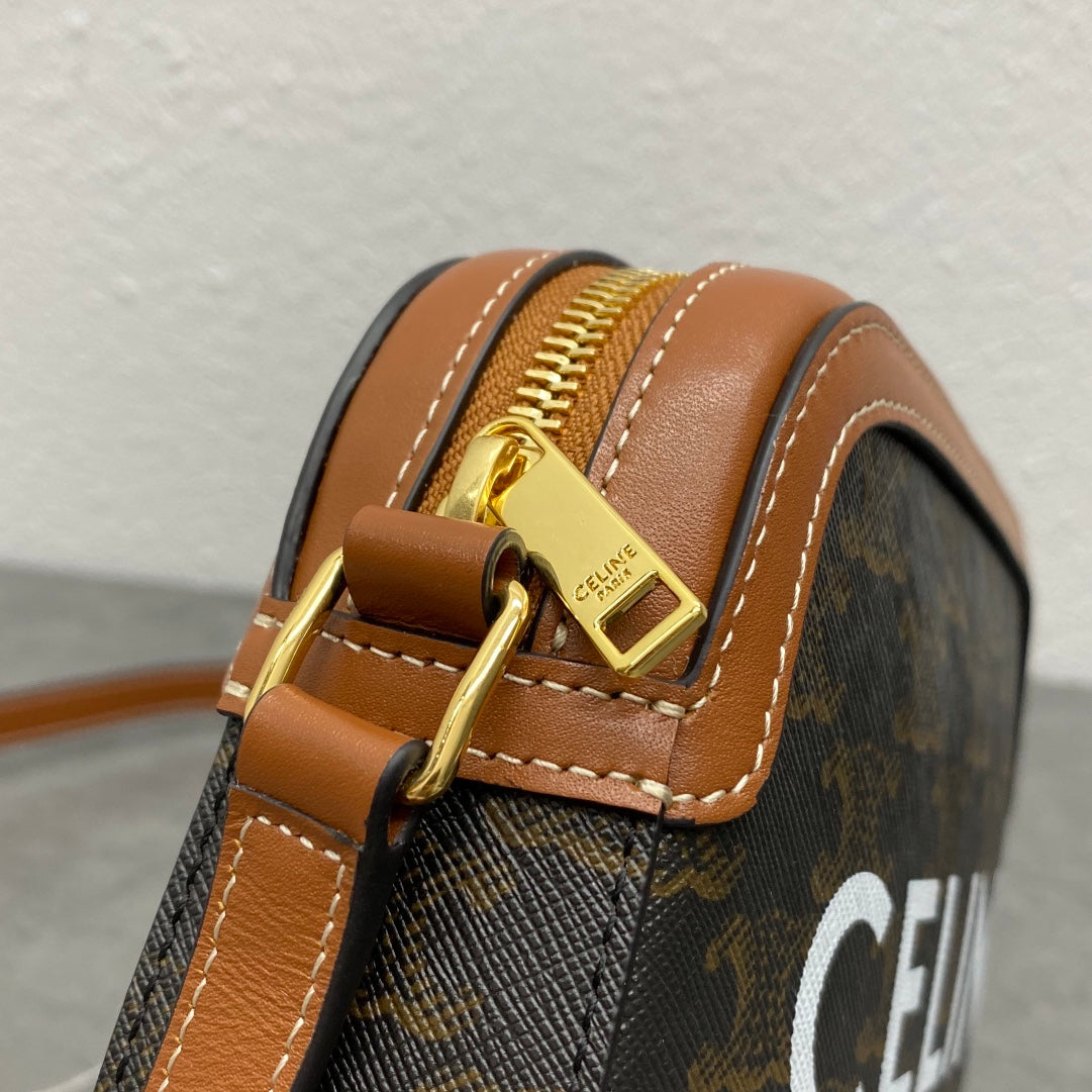 Celine Camera Bag 20 Bag With Logo Triomphe Black Brown Canvas & Calfskin