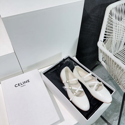 FLAT MARY JANE IN WHITE CALFSKIN