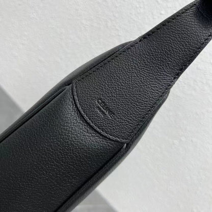 Celine Héloïse Bag Triomphe Black Grain Calfskin