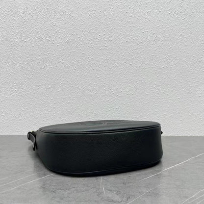 Celine Héloïse Bag Triomphe Black Grain Calfskin