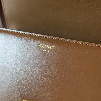 Classique Triomphe 22 Brown Calfskin Gold Hardware
