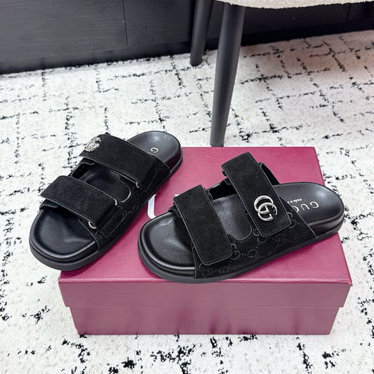 GG 26SS Sandals Black Suede Sheepskin 641461
