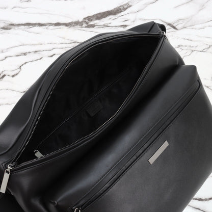 Gucci 2026 Tag Large Crossbody Bag Black Calfskin