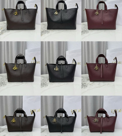 Dior 2026 Toujours Handbag Grained Calfskin