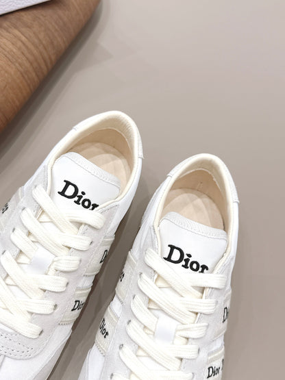 CD 26A Casual Sneakers White Ivory Lycra Fabric Suede 739337
