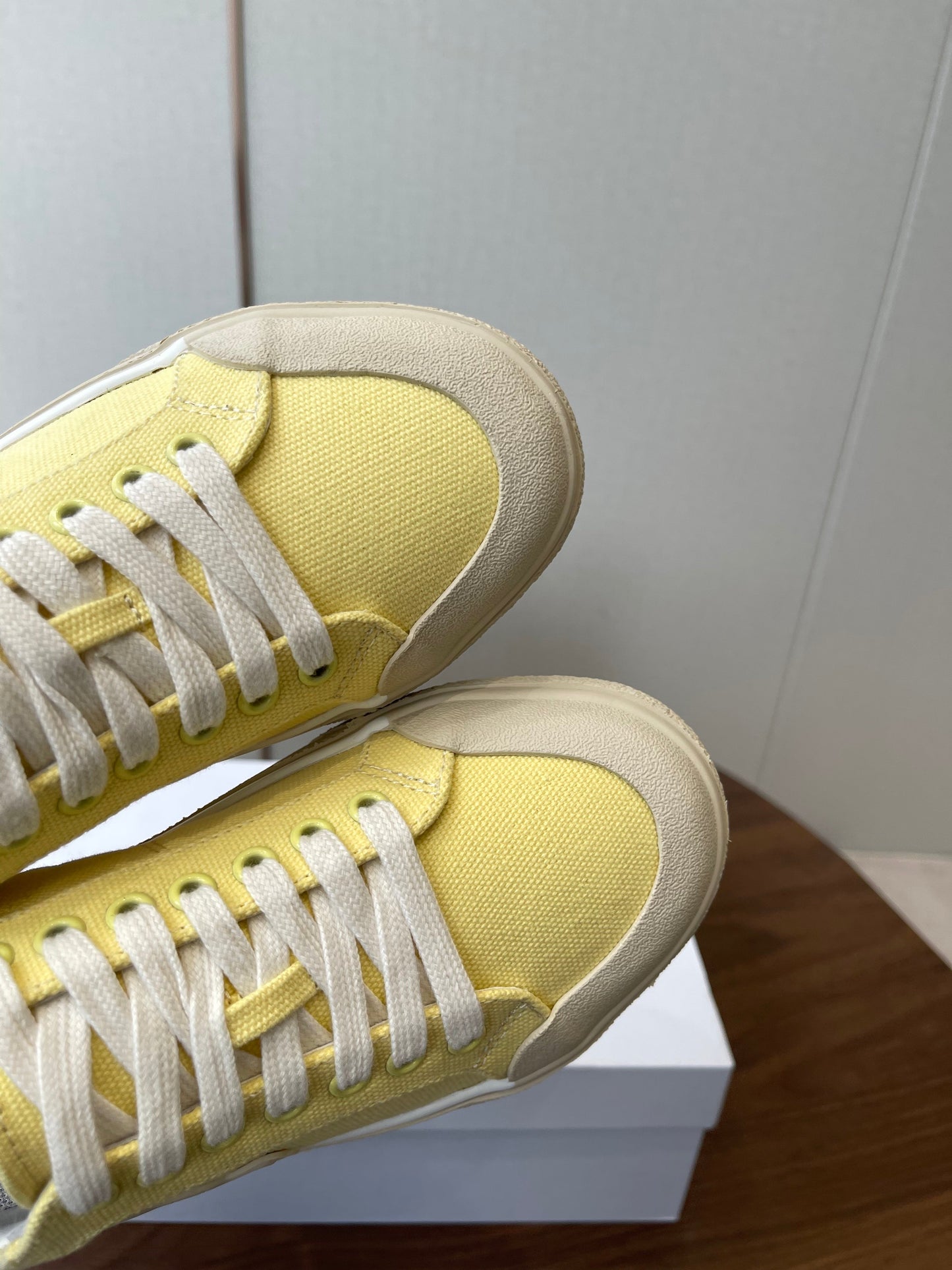 Celine Alan Sneakers Light Yellow Canvas Rubber 790668