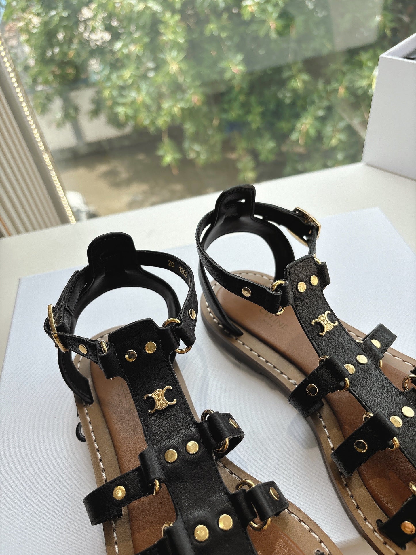 CL Lympia Gladiator Sandal In Black Tan Calfskin 319897