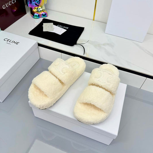 CL 25s Triomphe Slides 50mm White Wool & Rubber 434464