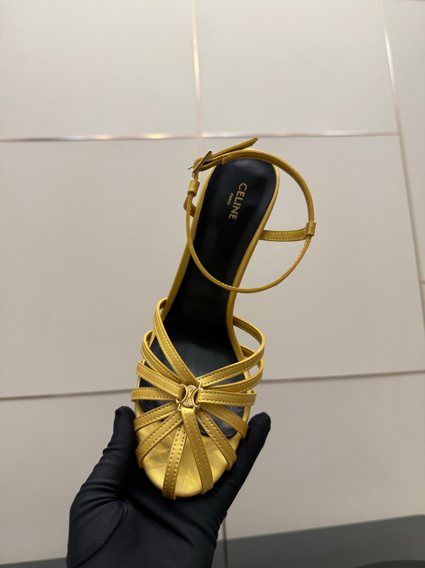 Celine 26s Sandal Triomphe 8.5cm Gold Lambskin 894268
