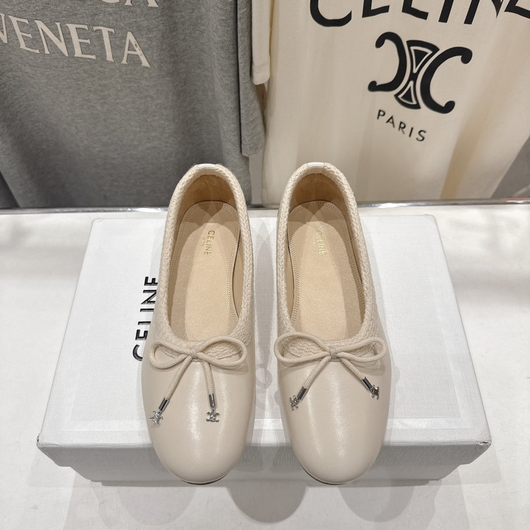 Celine 26s Ballet Flats In Cream White Calfskin With Bow