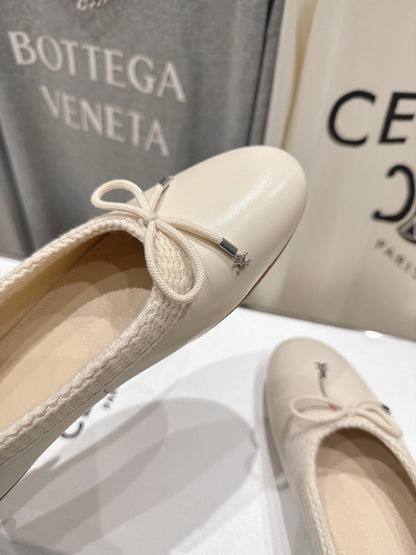 Celine 26s Ballet Flats In Cream White Calfskin With Bow