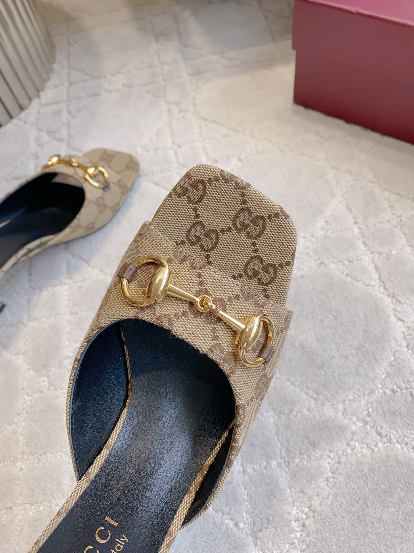 GG 26SS High-Heeled Sandals Beige Black Canvas Leather 644534