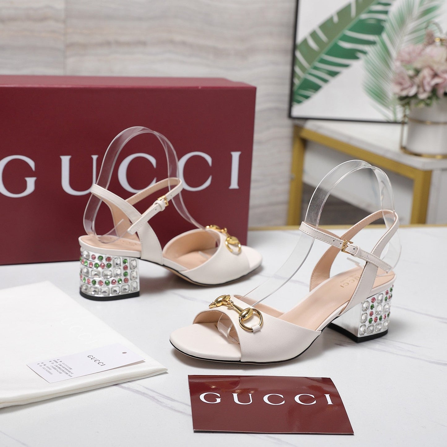 GG 26ss Sandals 55 White Beige Sheepskin 601094
