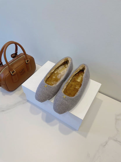 Celine 26s Flat Shoes In Lavender Grey Wool