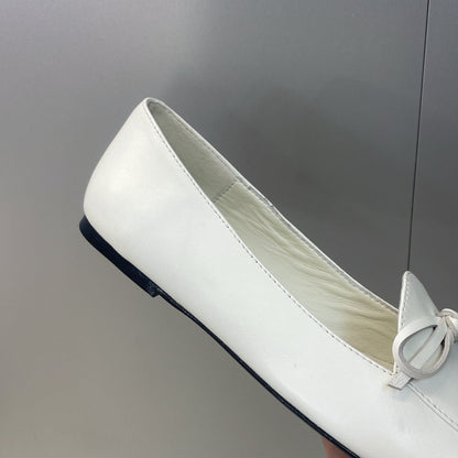 Celine 26s Ballet Flats In White Lambskin With Bow