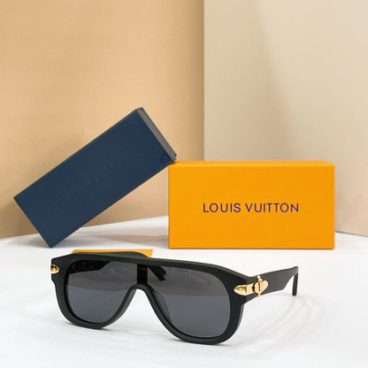 LOUIS VUITTON Sunglasses Z6087U